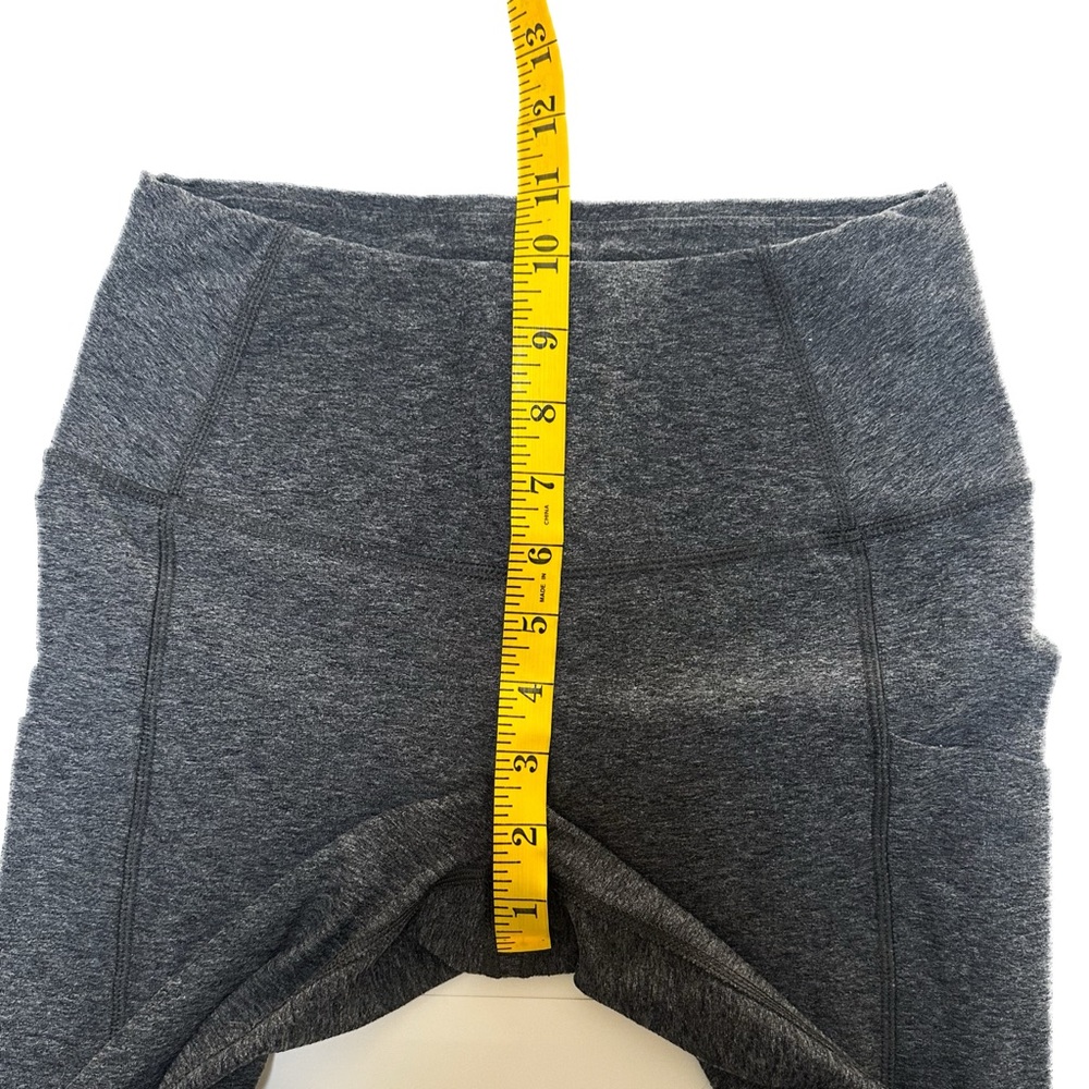 The North Face Women's Side Pocket Mid-Rise 7/8 Leggings Charcoal Heather Grey - Picture 9 of 11
